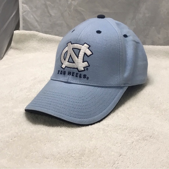 Signatures University of North Carolina Tar Heels Ball Cap - Picture 5 of 15